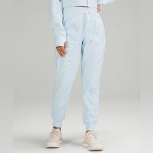 Lululemon Lined Dance Studio Mid-Rise Jogger size 4